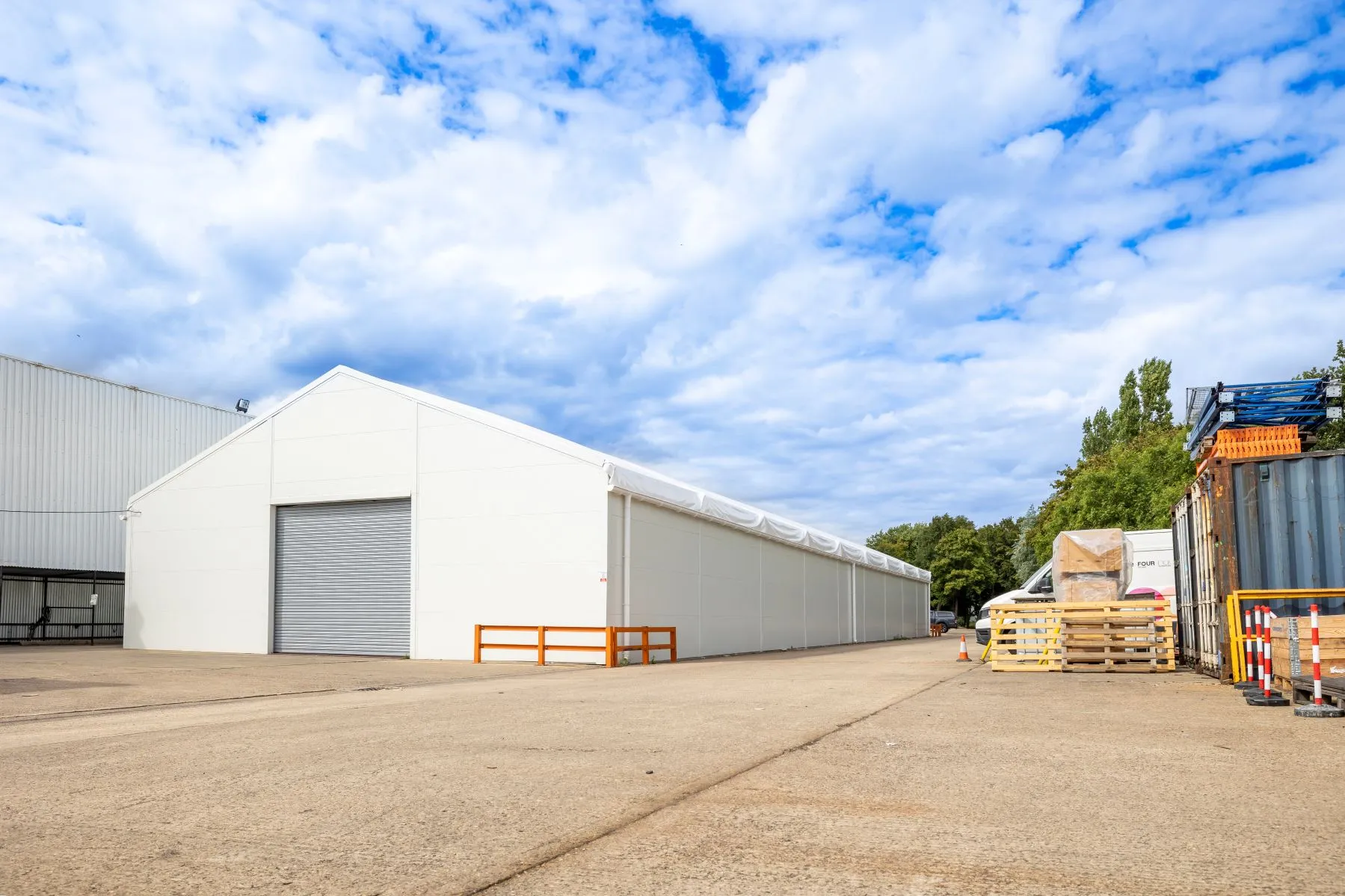 Warehouse equipment hire service in London